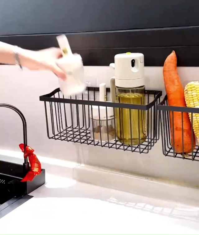 F Fityle Panier Mural Suspendu en métal, Support Mural pour Garde-Manger, Organisateur, Panier en Fil de Fruits pour la Cuisine, Oignon, Pomme de Terre et, Grand avec Crochet