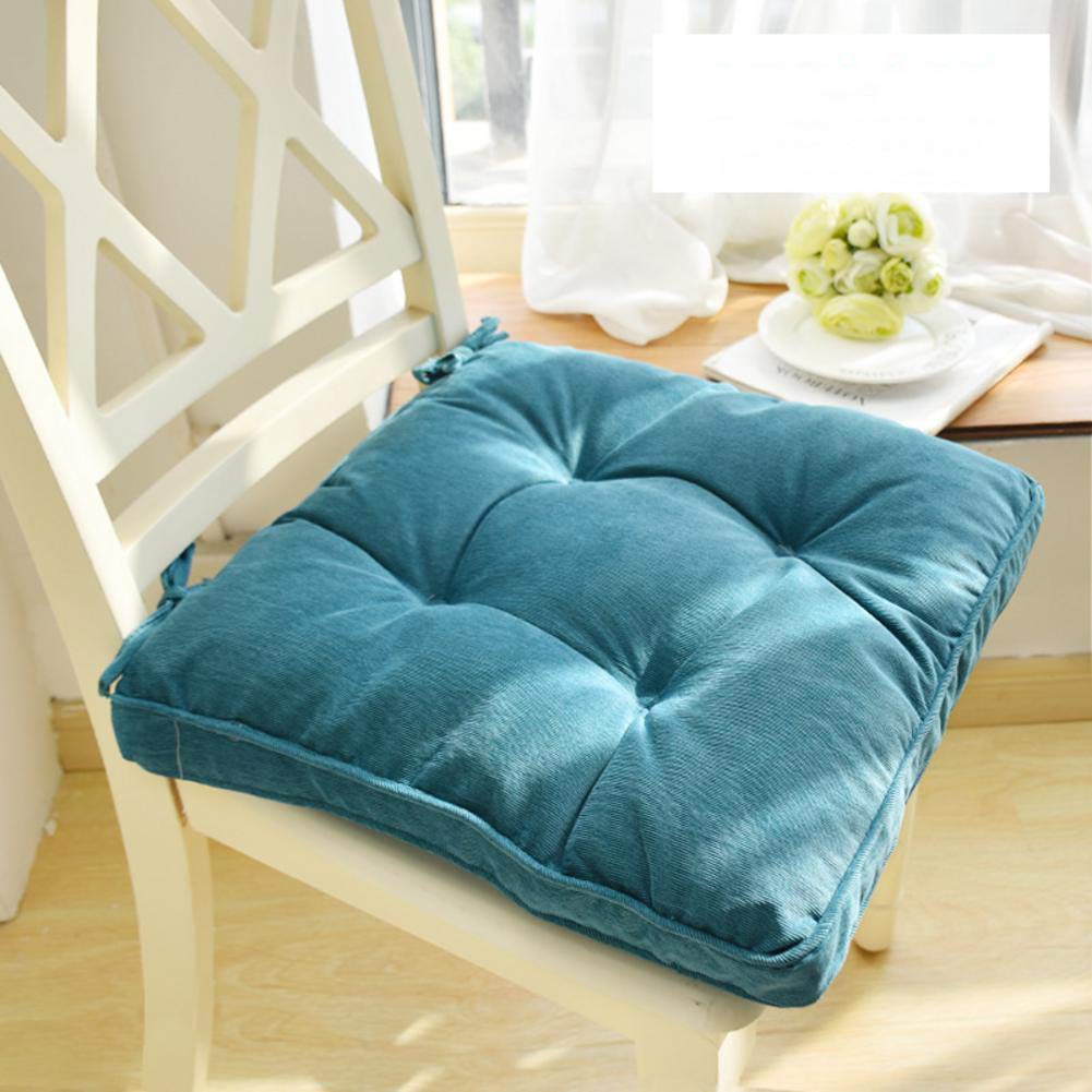 Coussin d'assise bleu pour fauteuil de jardin et coin lecture de salon