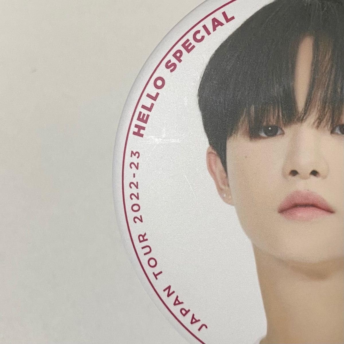 Amazon.co.jp: treasure トレジャー JIHOON ジフン 缶バッジ : おもちゃ