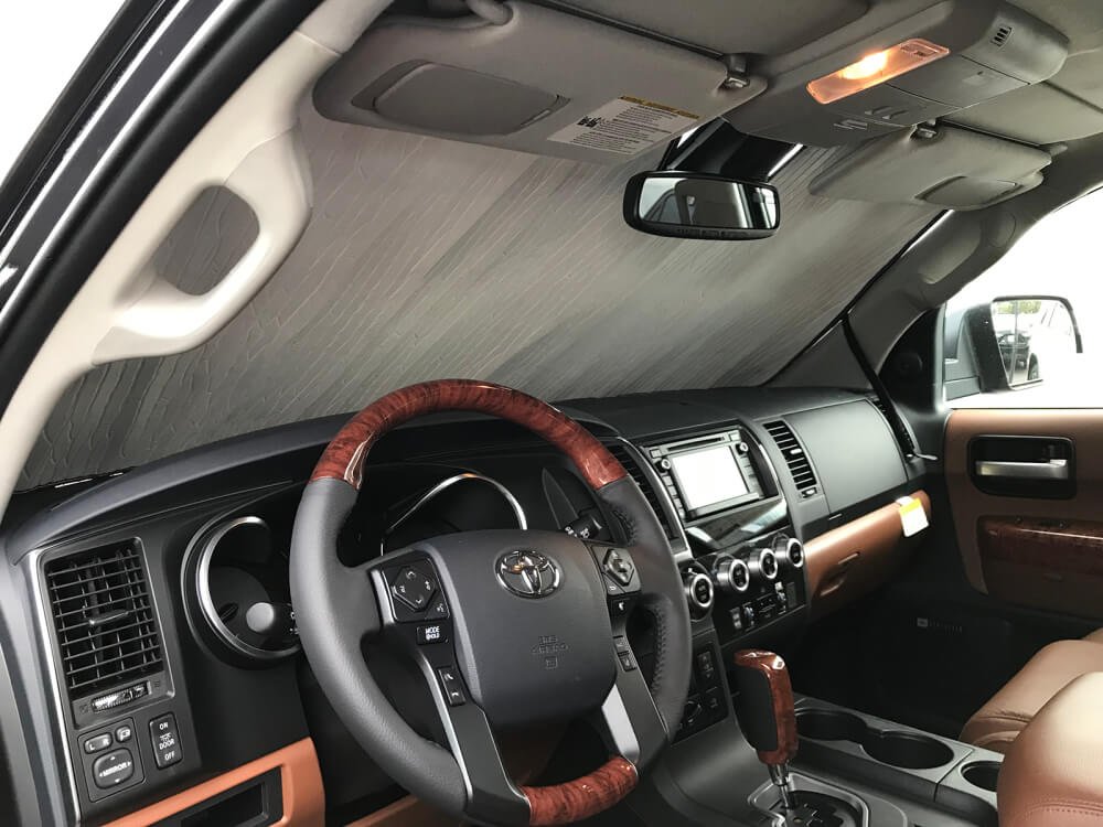 Amazon | HeatShield、オリジナルフロントガラスサンシェード トヨタ  