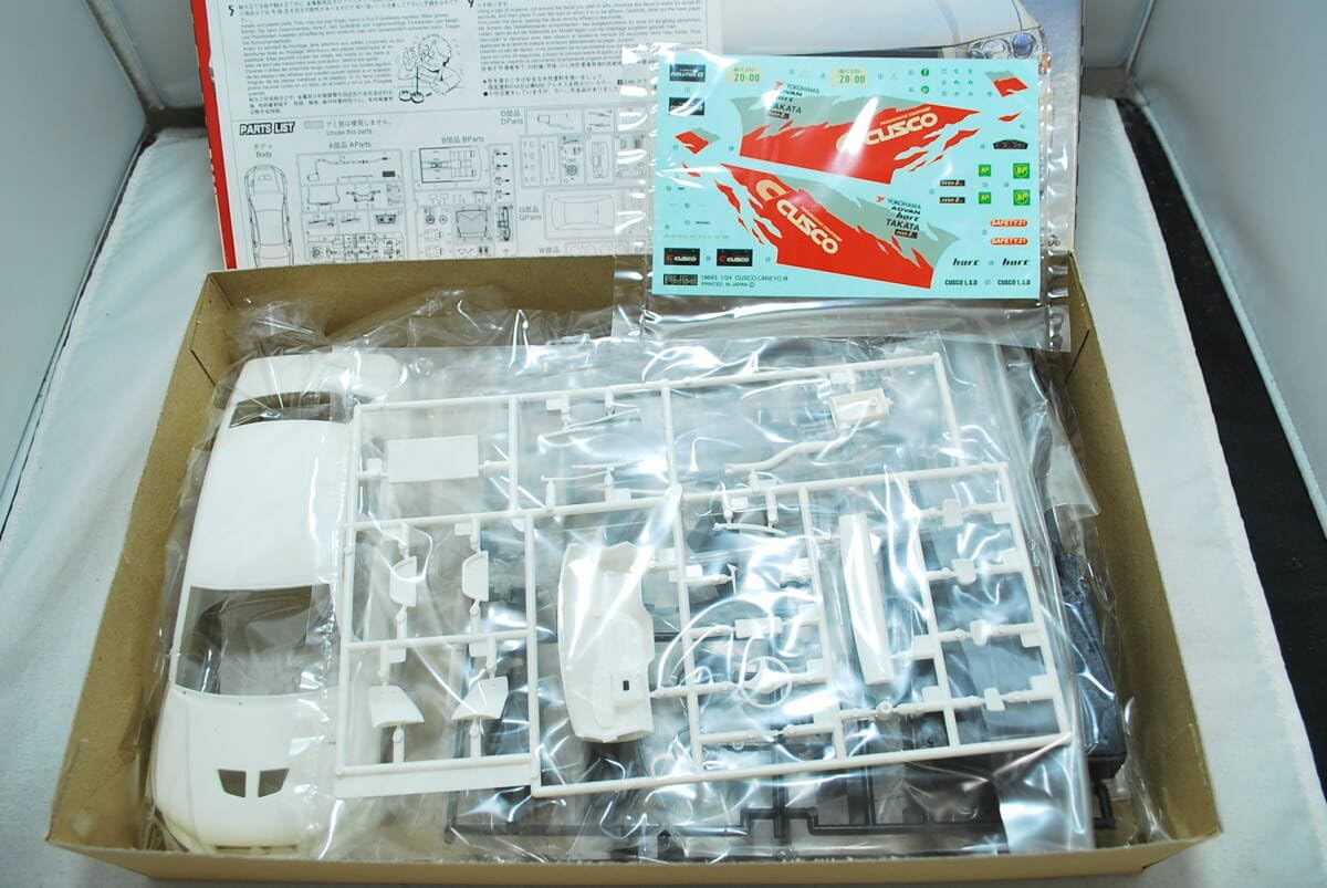 Amazon.co.jp: フジミ 1/24 CUSCO クスコ ミツビシ ランサー