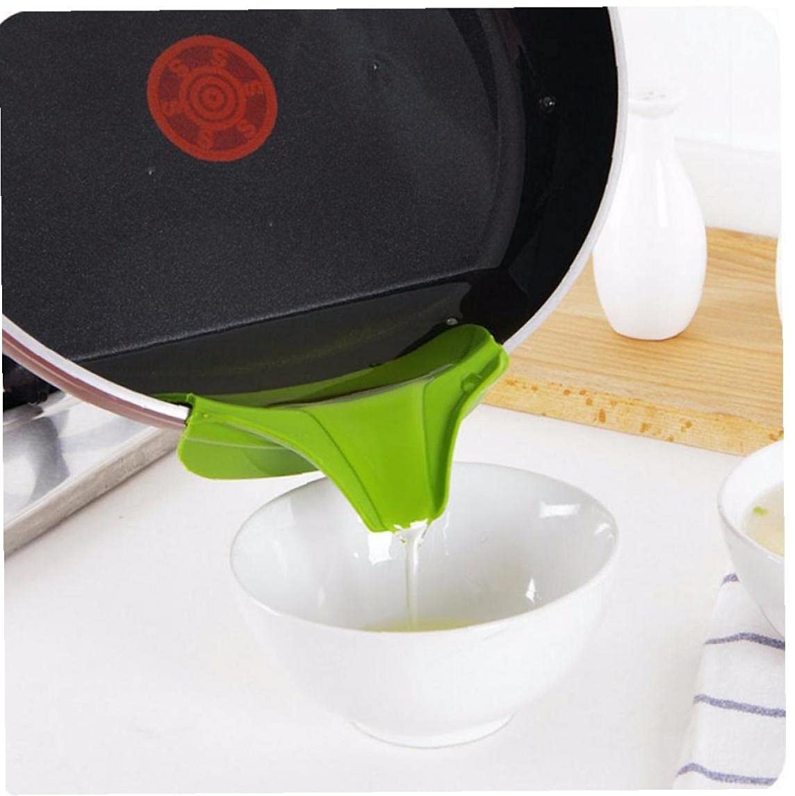 Pinicecore Green Pour Soup Spout Funnel Anti-Spill Silicone Slip On Pour Drain For Pots Pans And Bowls And Jars Kitchen Tool