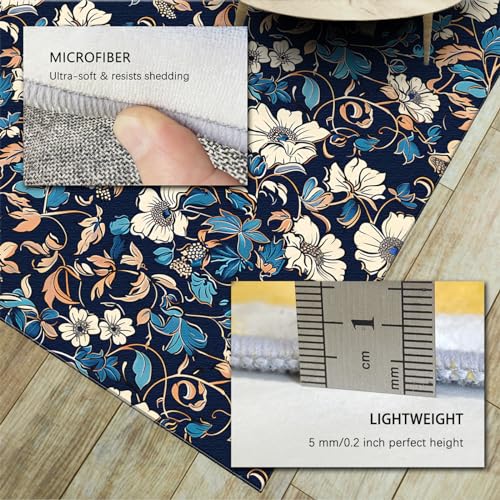 Tapis William Morris bleu au motif fleuri rétro esthétique rustique