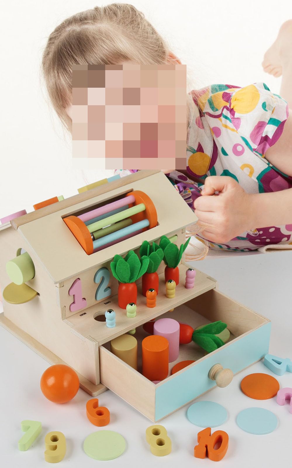 Drewniana zabawka domek edukacyjny, pudełko do sortowania kształtów – zbiór marchwi