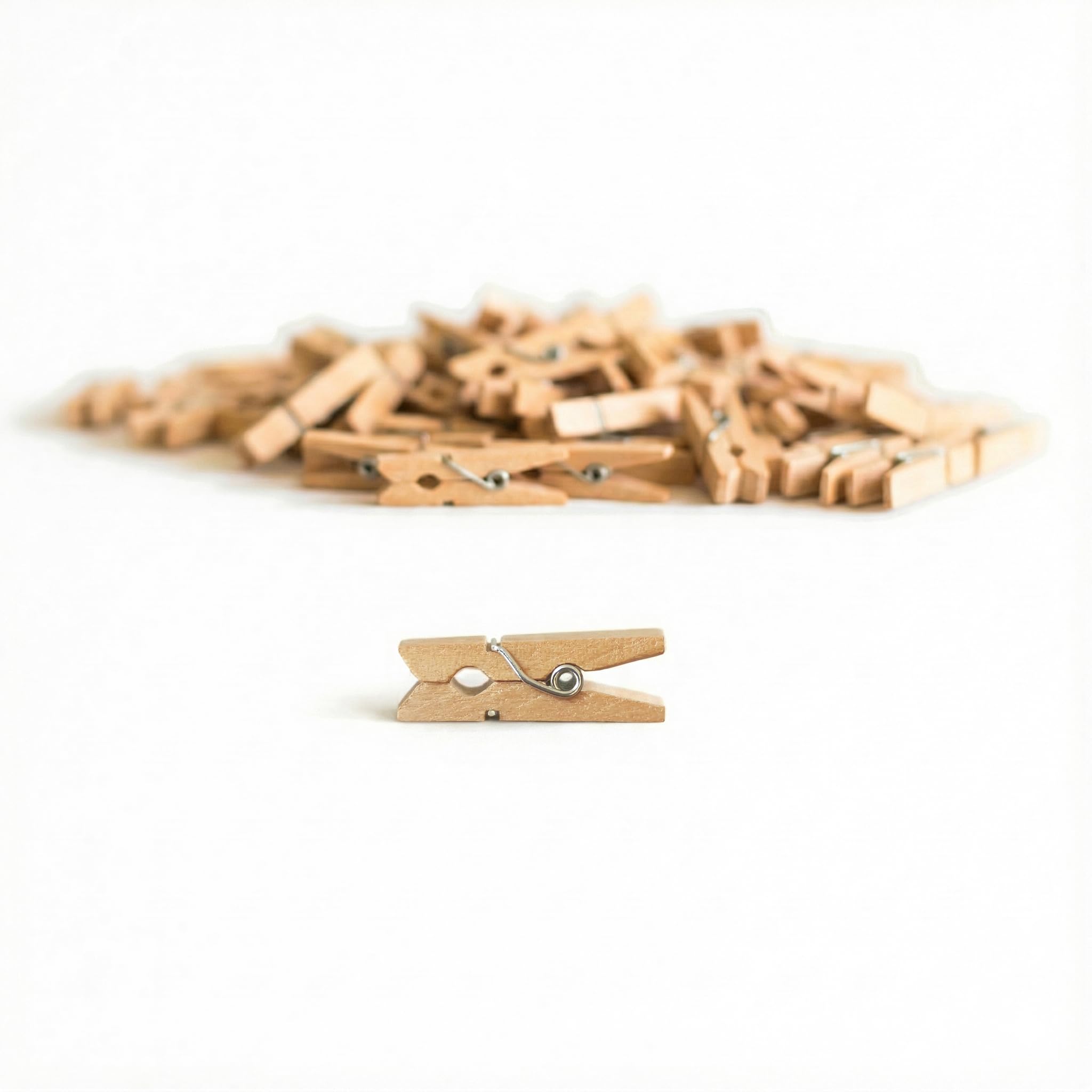LWR CRAFTS Wooden Mini Clothespins 100 Per Pack 1" 2.5cm (Natural)