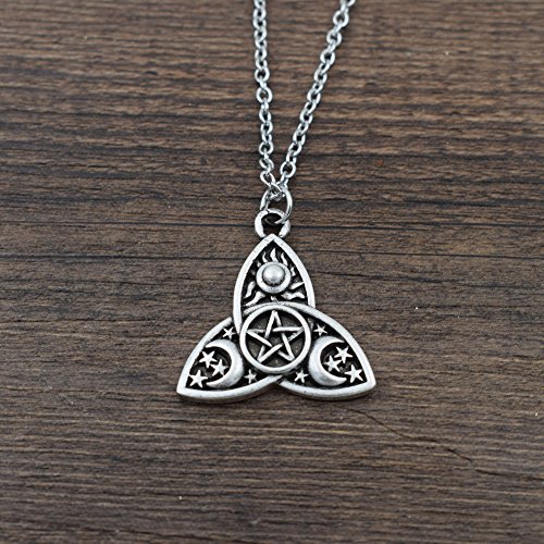 Triple Moon Goddess Triquetra Pentacle Necklace Pagan Wicca Pendant Necklace2