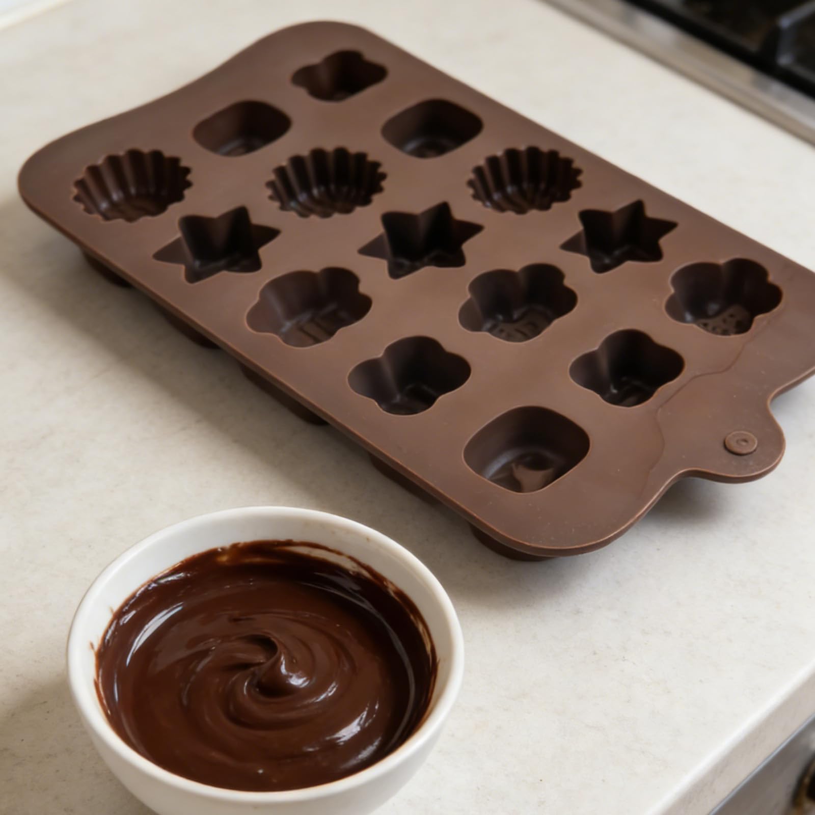 6 silikonowych foremek do czekolady, nieprzywierające formy 3D, uniwersalne do muffinek, babeczek, fondantów i pieczenia DIY