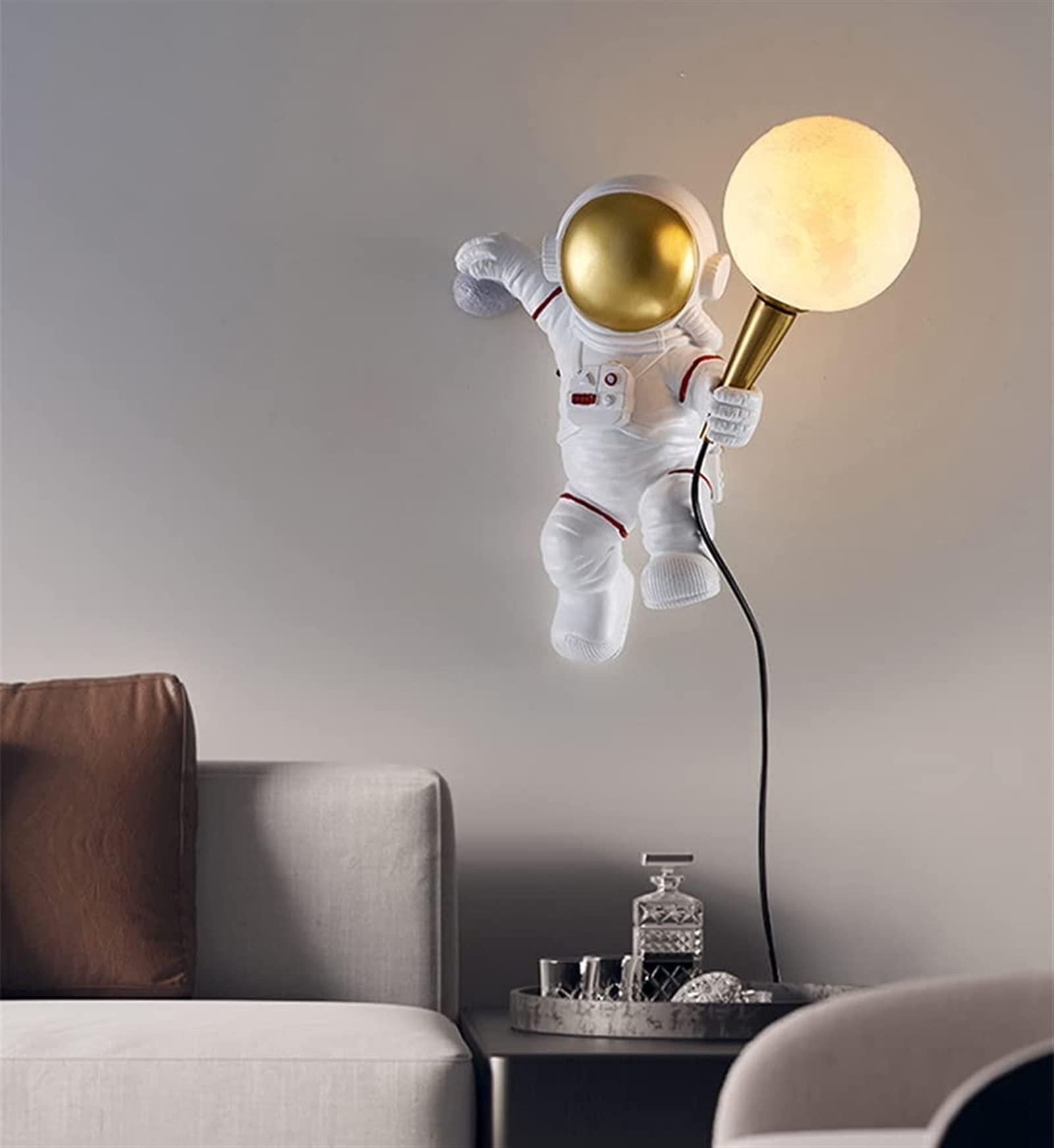 Astronaut Wandleuchte mit Steckdose Schlafzimmer Nachttisch Wandleuchte Wohnzimmer Mond Wandleuchte Flur Beleuchtung Dekoration