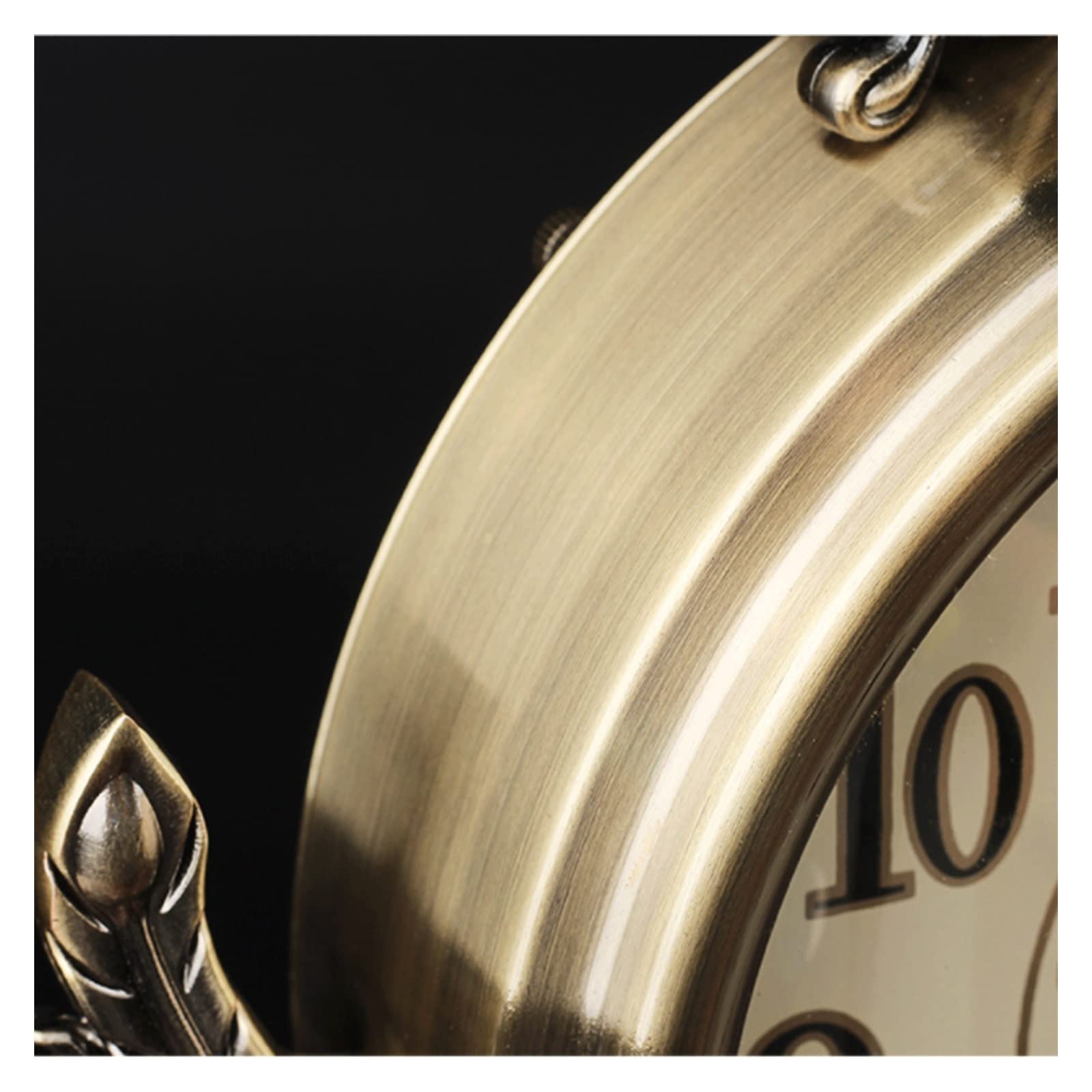 Despertador Aleación Metal Desk Reloj Sala de Estar Mute Mute Desk Desk Rechorje Adornos de la decoración del hogar Descripción del hogar Reloj Reloj de Escritorio