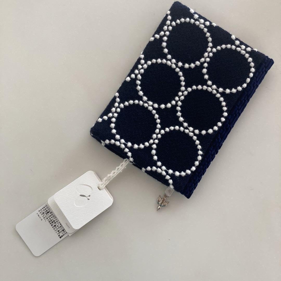 Amazon.co.jp: ミナペルホネン ブックカバー : 文房具・オフィス用品 