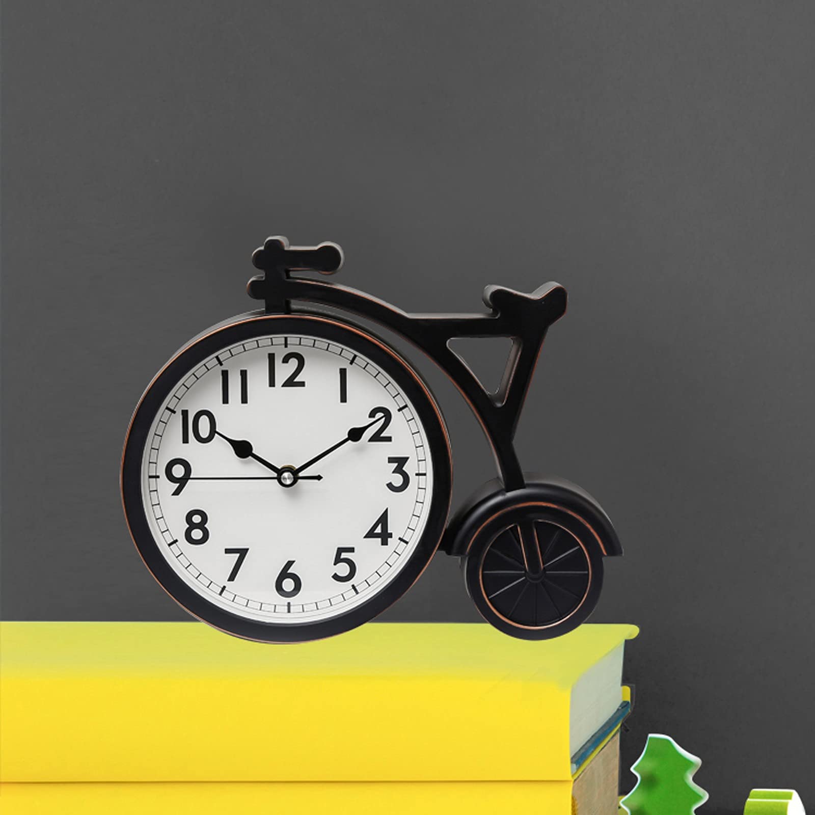 Reloj de Mesa Grande Estilo Nórdico con Péndulo Mute para Sala de Estar