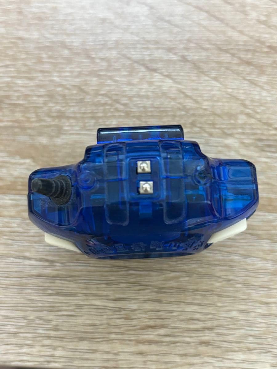 Amazon.co.jp: デジモン 初代 デジヴァイス ガルルモンカラー レトロ 