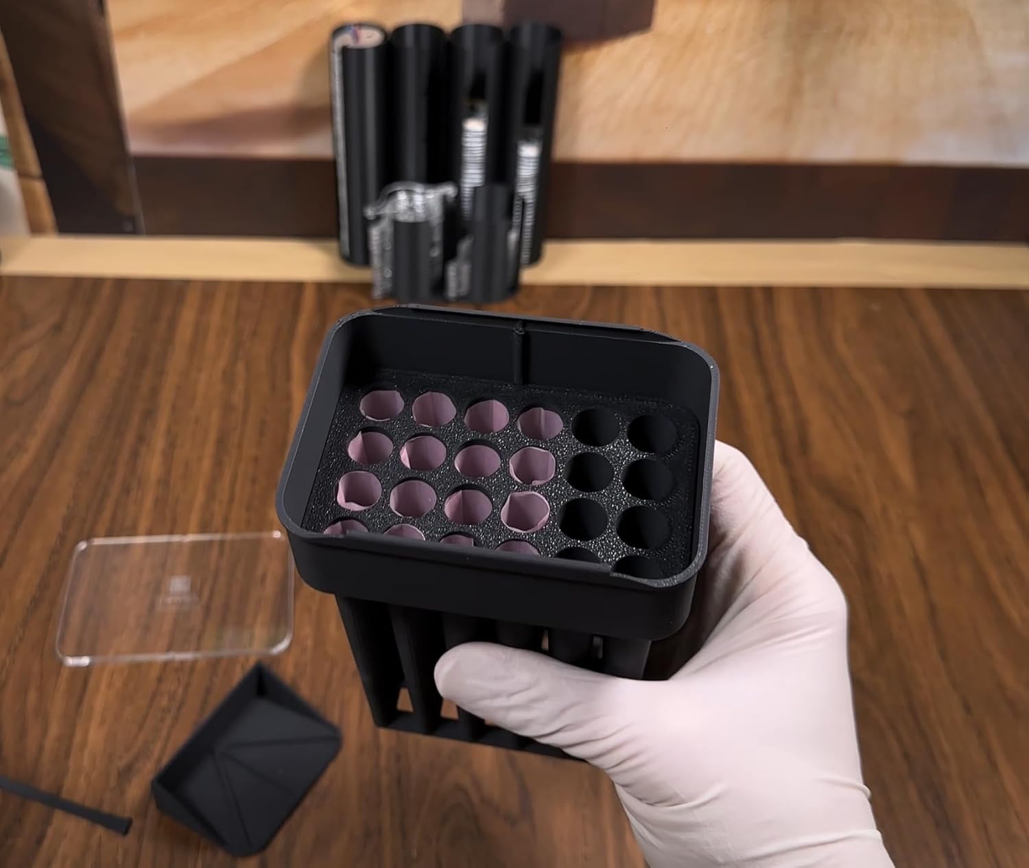 NIPRO 24/6 – Maschine zum Füllen von vorgerollten Zapfen (King) mit 6 mm Filter (RAW und Kegel) – inkl. Teiler von 24 bis 12 Stück (schwarz)