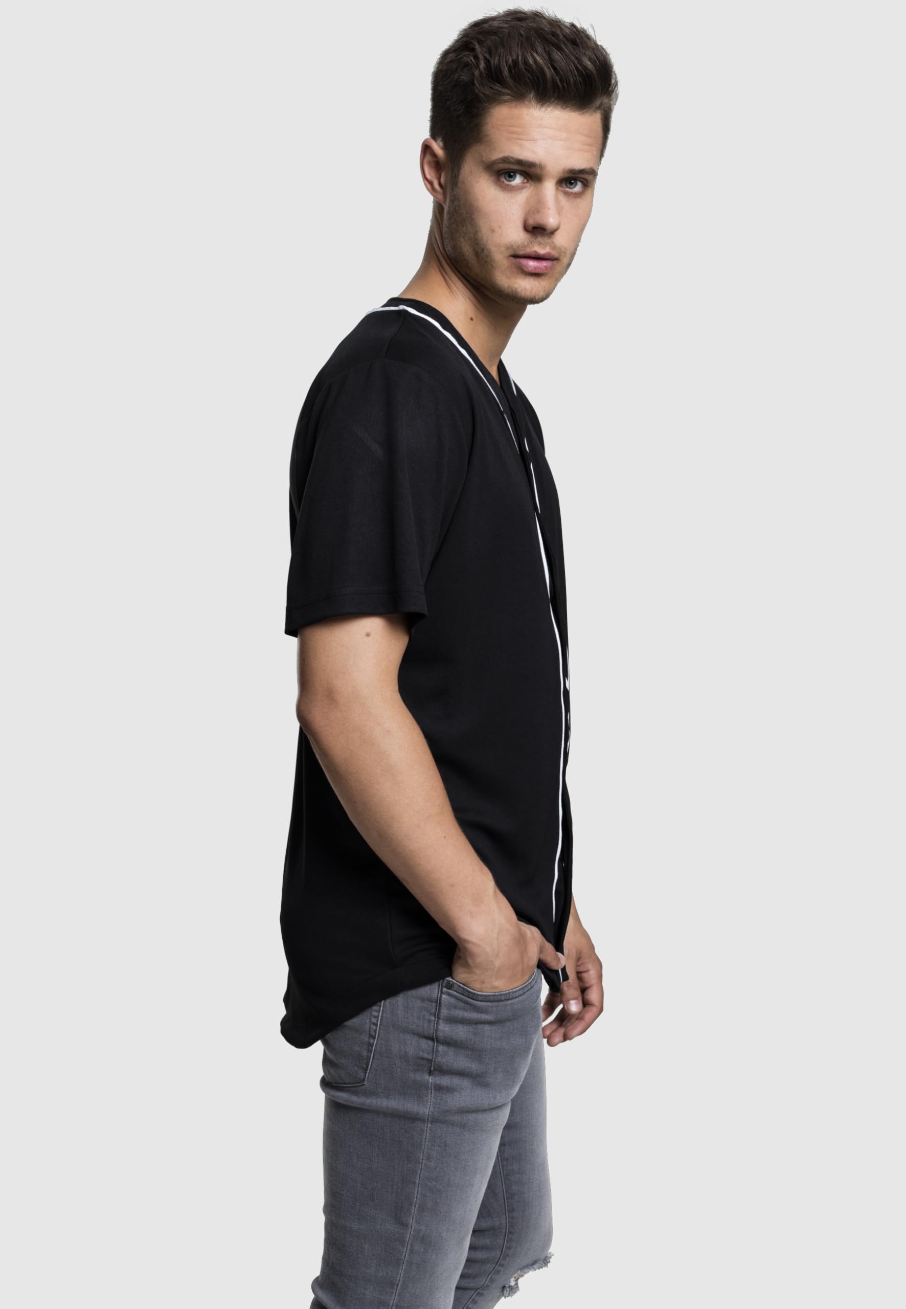 Urban Classics Koszula sportowa na co dzień, T-shirt w paski z krótkim rękawem z guzikami, dekolt w kształcie litery V, standardowy krój Mężczyźni Baseball Jersey