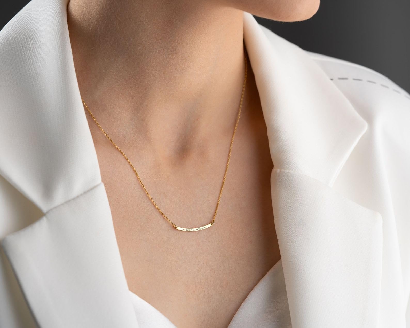 Personalizado 14K oro curvado barra collar, Navidad personalizado placa con nombre plata delicado para mujeres