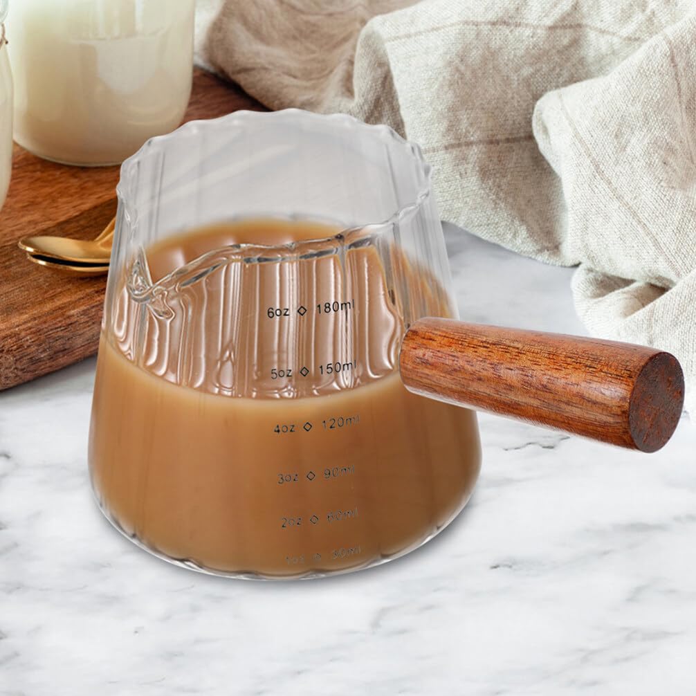 Jarra Medidora de Vidrio Pequeña 180ml Asa de Madera, 2 Piezas | Compacta y Portátil, para Medir Ingredientes, Resistente a Temperaturas, Uso en Cocina y Viajes
