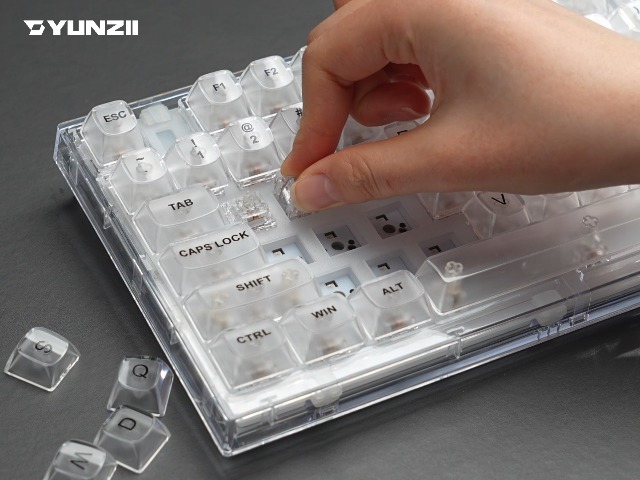Amazon.co.jp: YUNZII X75 有線 ホットスワップメカニカルキーボード