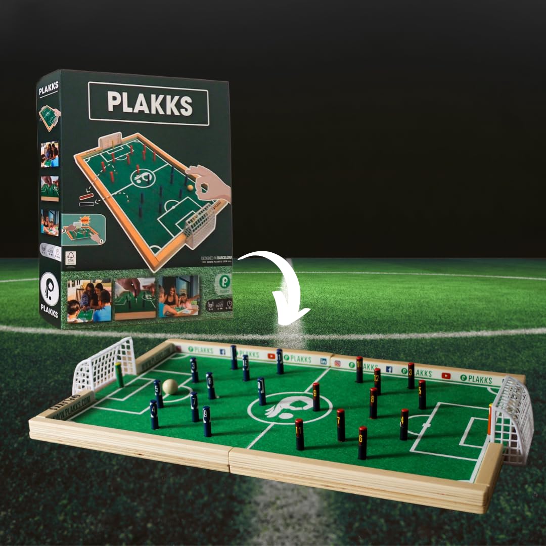 PLAKKS | Juego de Mesa de Fútbol | De 3 a 99 Años | 2 a 4 Jugadores | para Niños y Adultos | Juego de Madera | Juego de Habilidad | para Toda la Familia | Futbolín de Mesa