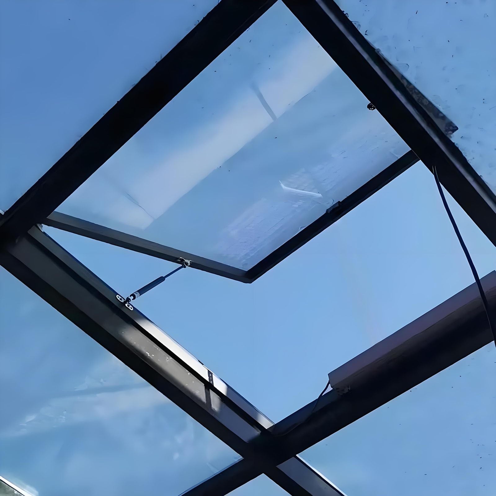 33x33 Skylight Sloped/Flat Roof Window, Sun Room Daylighting