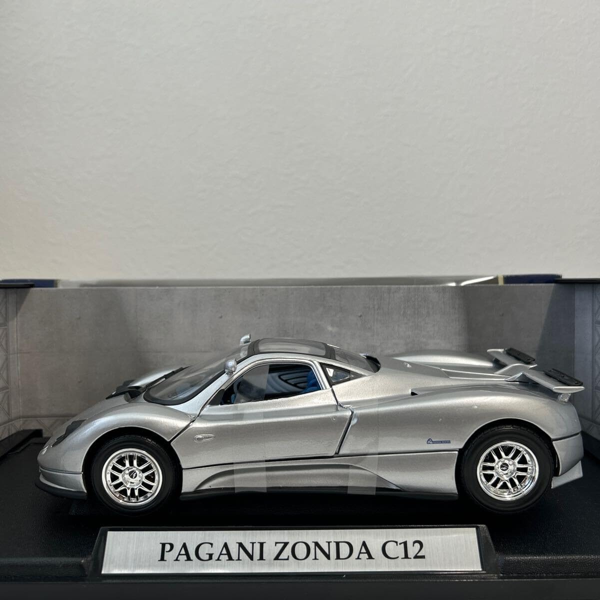 Amazon | MOTOR MAX 1/18 PAGANI ZONDA C12 Silver モーターマックス