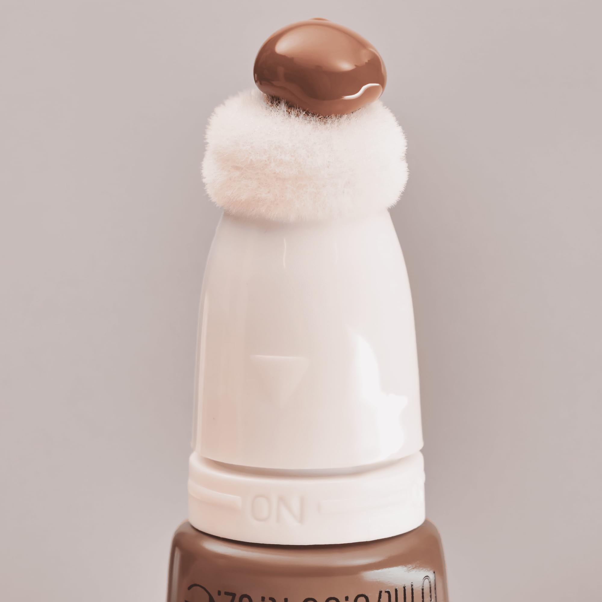 essence Bronzer w płynie BABY GOT BRONZE, długotrwały, konturowanie, łatwa/y do usunięcia., naturalny (10ml)