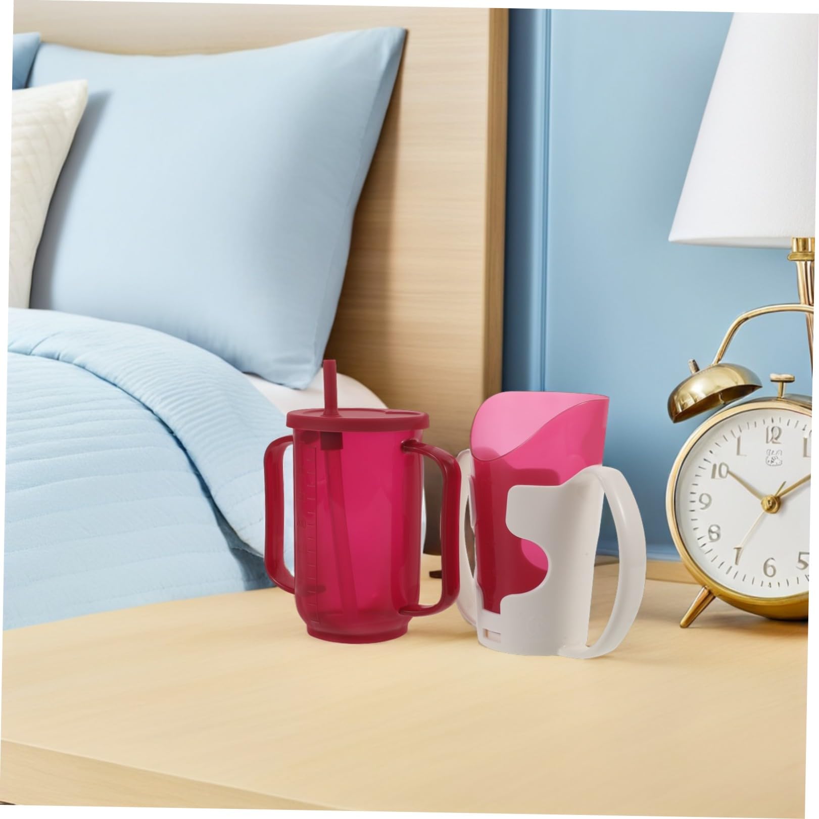 GALPADA Tazza Anti-Rovesciamento per Anziani Beccuccio Ergonomico Bicchiere Infrangibile da 250 Ml per Assistenza Infermieristica a Pazienti Costretti a Letto Set 2 Pezzi per Uso