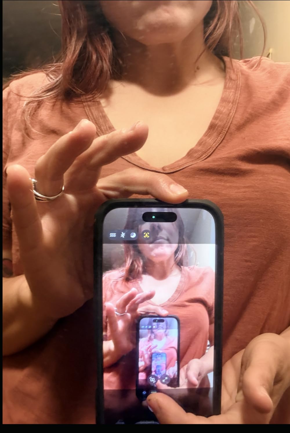 The Mirror Reimagined: I didn't need a light to lift the darkness. I only needed to see myself clearly... A Memoir of Love, Rape, Crises and Unfolding (The Mirror Series)