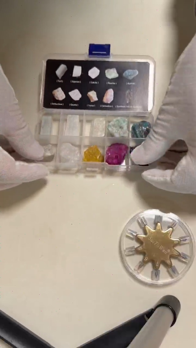 Image of Mohs Hardness Test Kit - Complete Mineral Identification Set 1-10 with Streak Plate | Geology Rock Testing Tool for Professionals, Students & Rockhounds