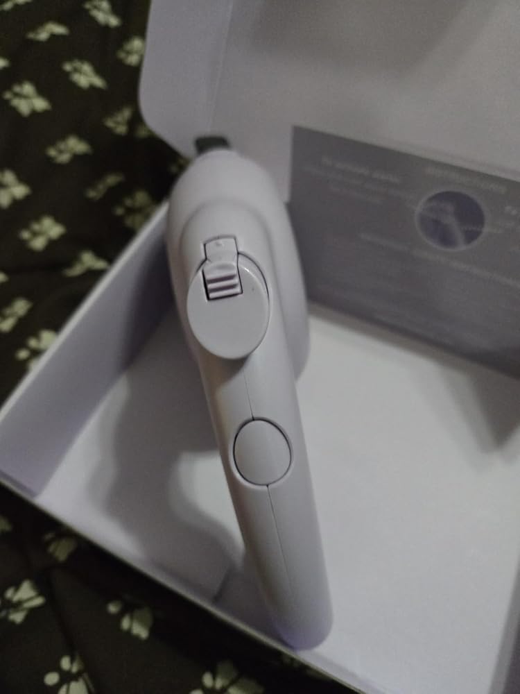 The Barkly Leash with a Built-In Personal Safety Alarm in Lilac