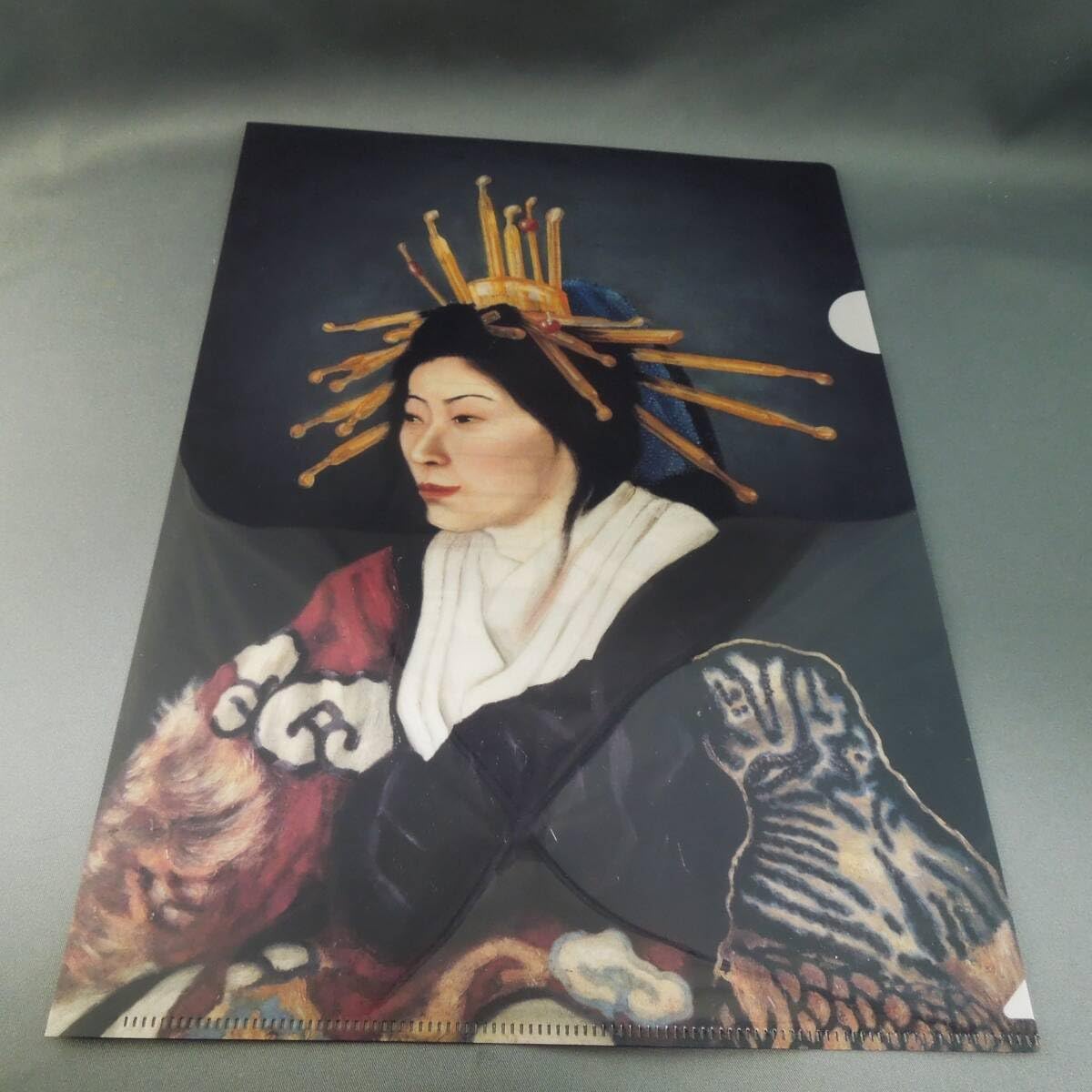 Amazon.co.jp: 美術館グッズ A4版クリアファイル 花魁〈部分〉（高橋由