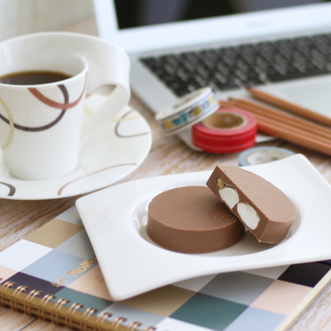 ROYCE' Petit Kurumaro Chocolat - Chocolate Discs with Walnuts and Marshmallows| Gourmet Snack for Gifting & Indulging | Japanese Chocolate from Hokkaido (5 Pieces of Chocolate)