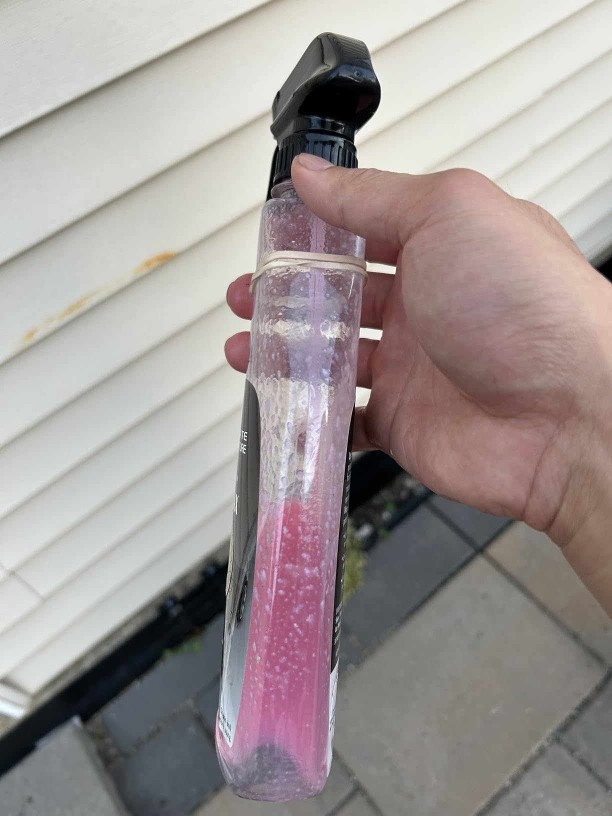 Seems to work but the bottle leaks upon delivery