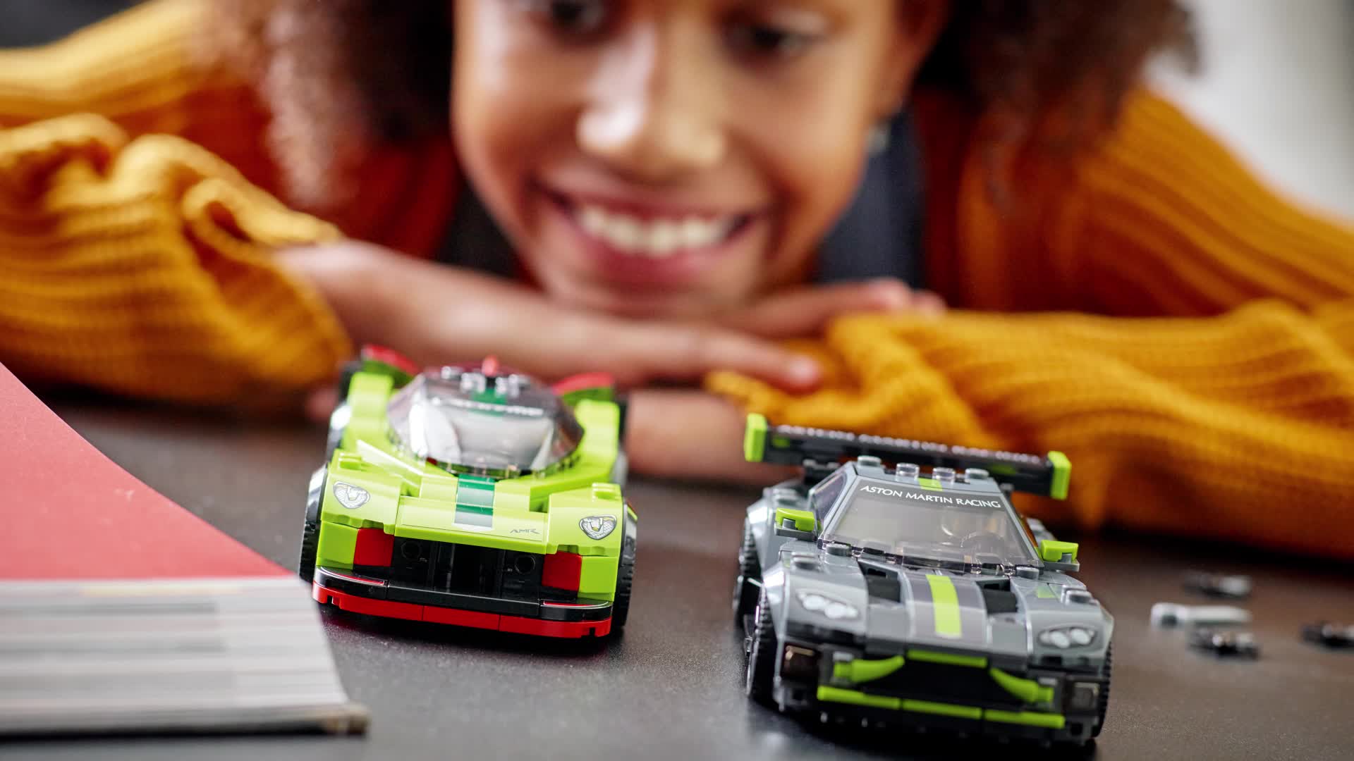 孤児ネルリ　ドストエフスキー アストンマーチン バルキリー AMR Pro ＆ アストンマーチン