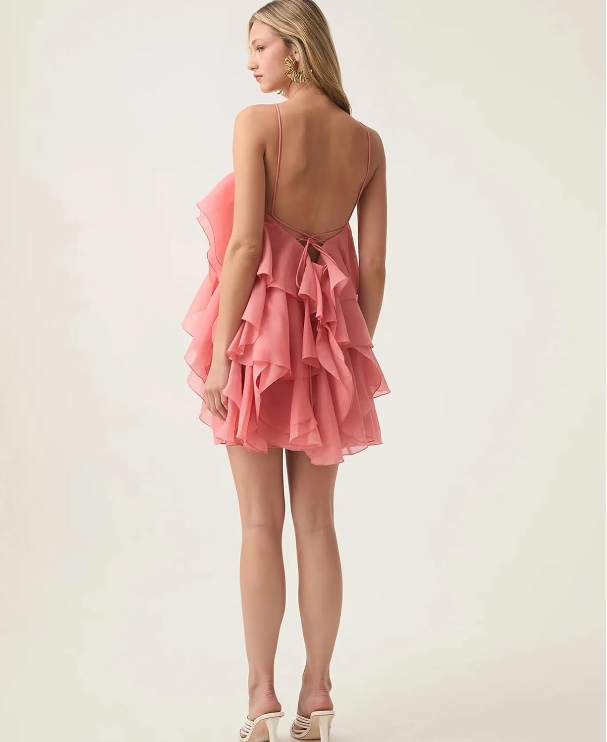 3D Flower Ruffles Homecoming Dresses Halter Short Prom Dress Tiered Cocktail Party Gown