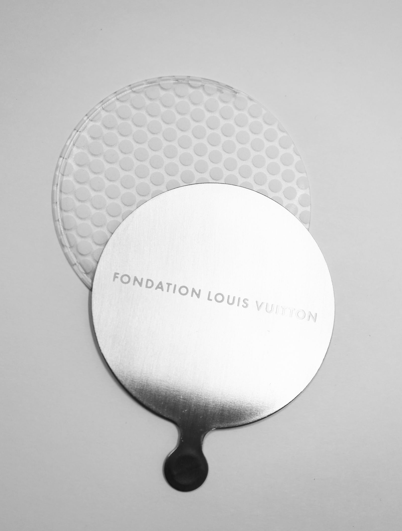 Amazon.co.jp: Fondation Louis Vuitton ルイヴィトン美術館 公式 