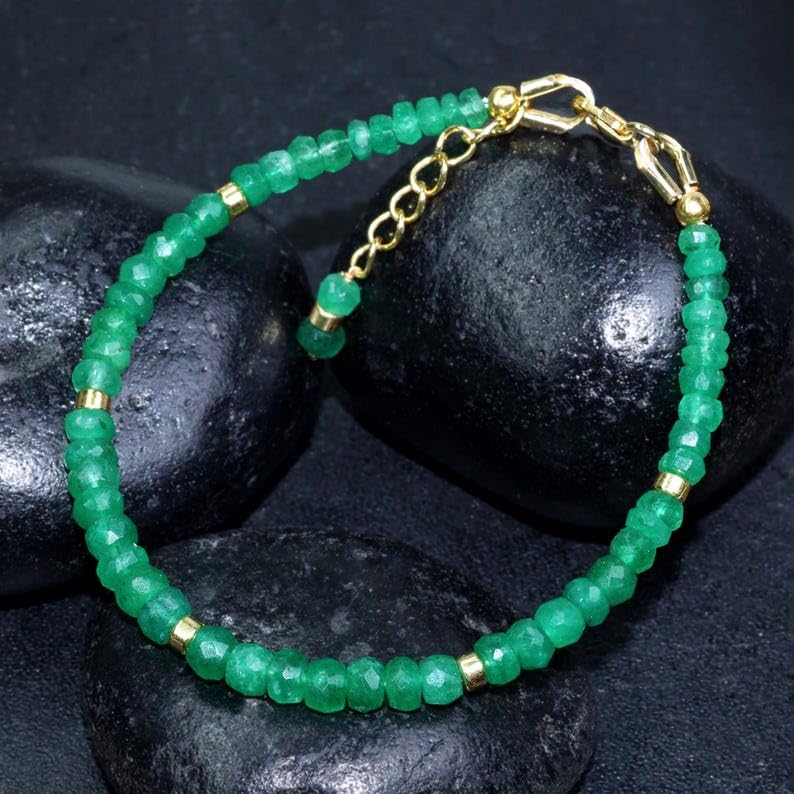 Pulsera de cuentas redondas de esmeralda unisex con eslabones ajustables de 7 pulgadas y cierre dorado 2