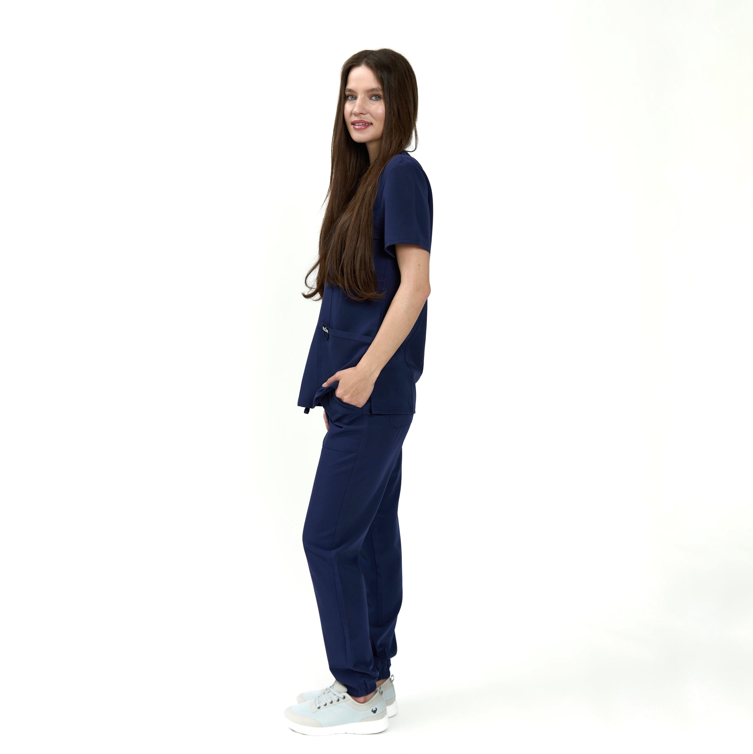 Conjunto Sanitario Mujer Tejido Antibacteriano y Transpirable – Estilo Moderno con Bolsillos – Uniforme médico para Enfermeras y doctoras