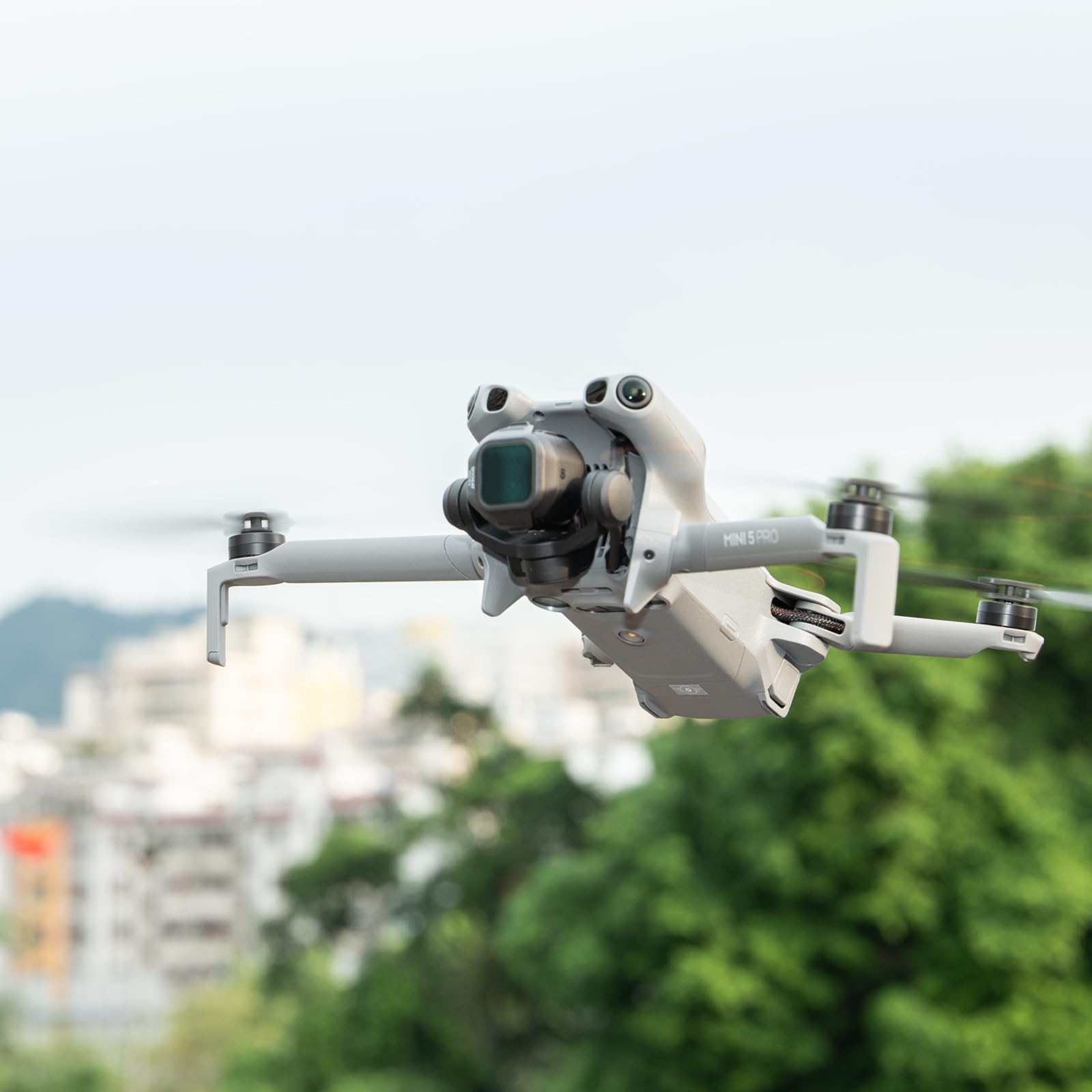 Skyreat Zestaw filtrów Mini 5 Pro, obiektyw aparatu z filtrem UV, zestaw 4 filtrów, kompatybilny z akcesoriami DJI Mini 5 Pro (UV ND4 ND16 ND64), wersja z tworzywa sztucznego