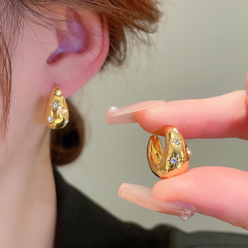 Chunky CZ Star Small Hoop Earrings for Women Dainty Gold Crystal Stars Huggie Earrings Minimalist Oval Hoop Earrings Christmas Jewelry Accessories - Image 2