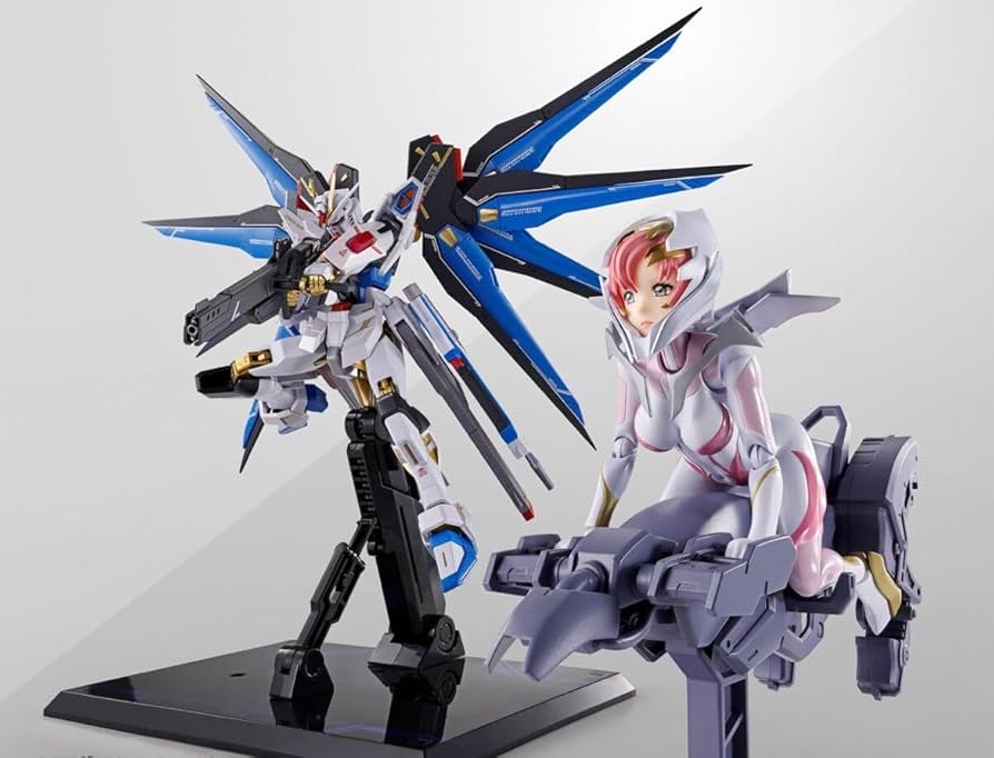 ラクス・クライン　パイロットスーツVer. ライドオン再現セット Amazon.co.jp: S.H.Figuarts ラクス・クライン（パイロット