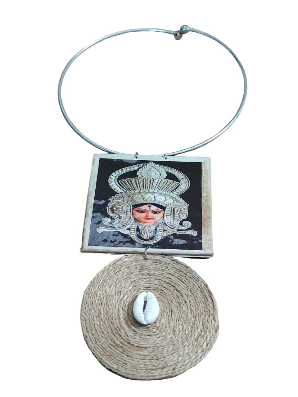 Radiant Fusion Maa Durga Hasli Jute Jewelry Set For Women Handcrafted Jewellery For Durga Puja Festival With Gift Earring (B0DF5TH43Z) Amazon Price History, Amazon Price Tracker