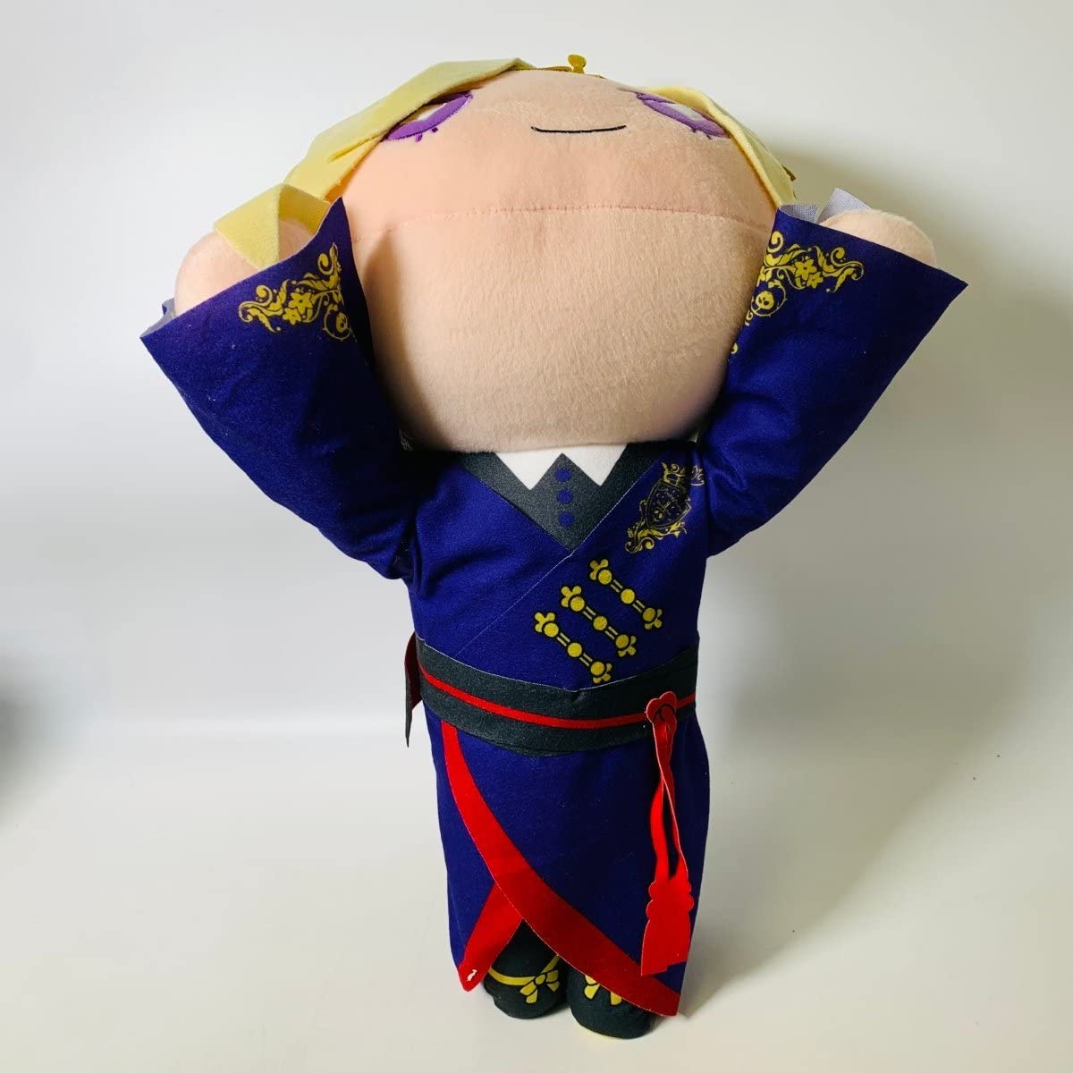 ツイステ ヴィル・シェーンハイト セット 寝そべりぬいぐるみ フィギュア Amazon.co.jp: セガ メガジャンボ 寝そべりぬいぐるみ ツイステッド