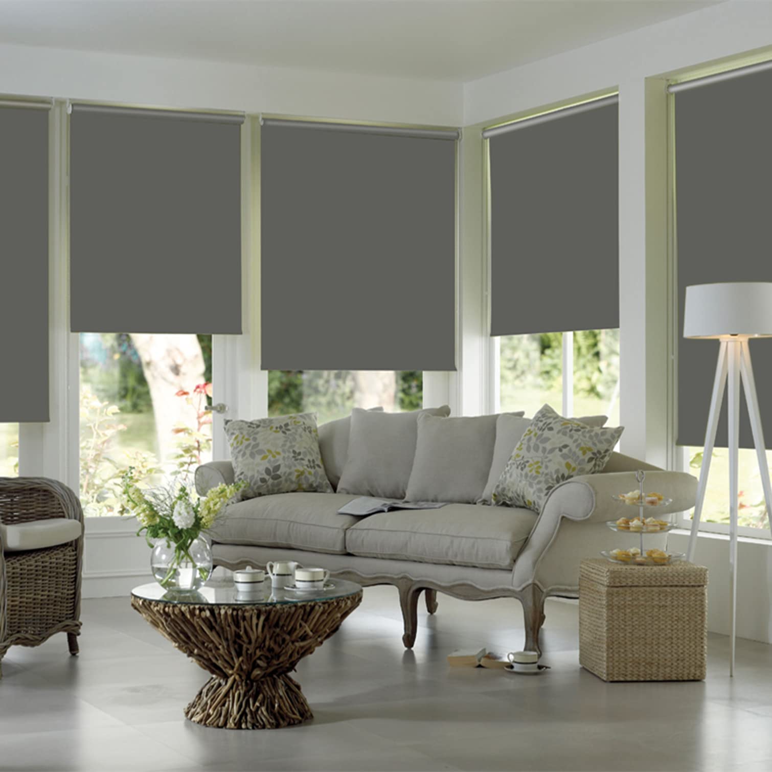 Store à rouleau en tissu 100 % occultant imperméable, isolation thermique, protection UV, pour chambre à coucher, salon, salle de bain, bureau (gris, personnalisable, 61 x 99,1 cm, gris)