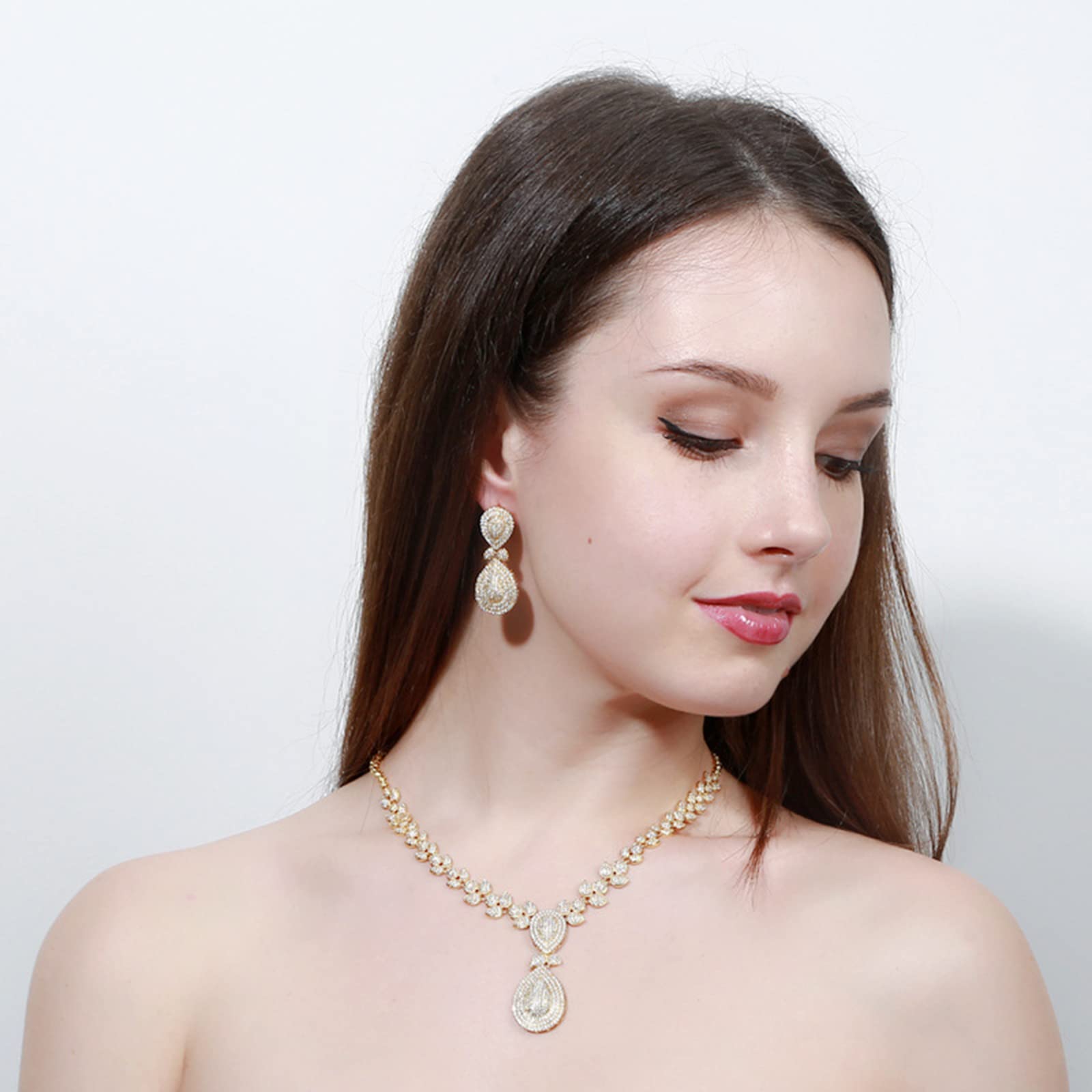 SVRITE Dubai africano placcato oro 18 carati, collana e orecchini, bracciali e anelli da donna, set di gioielli italiani per sposa, accessori per feste di nozze, in metallo, non è una
