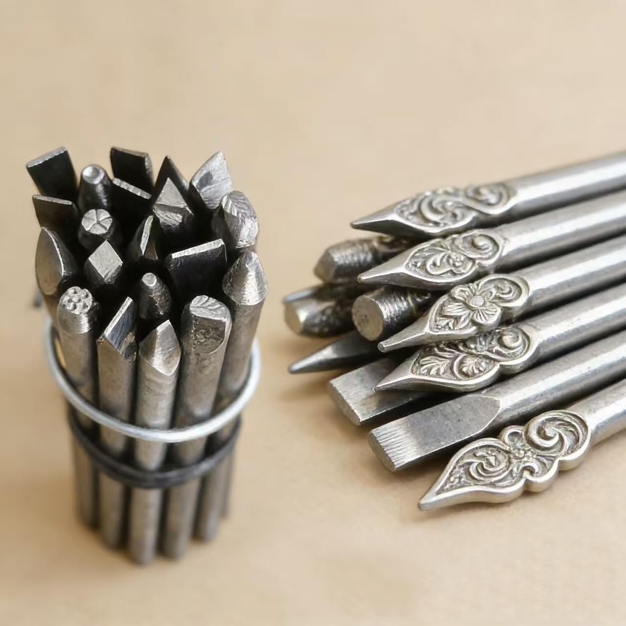 20 Packs Steel Punches 4 mm Flower Punch Stamp Set Practical Metal Stamping Kit Stamping Jewelry Tools for Ring Jewelry DIY Craft (A-20pcs)