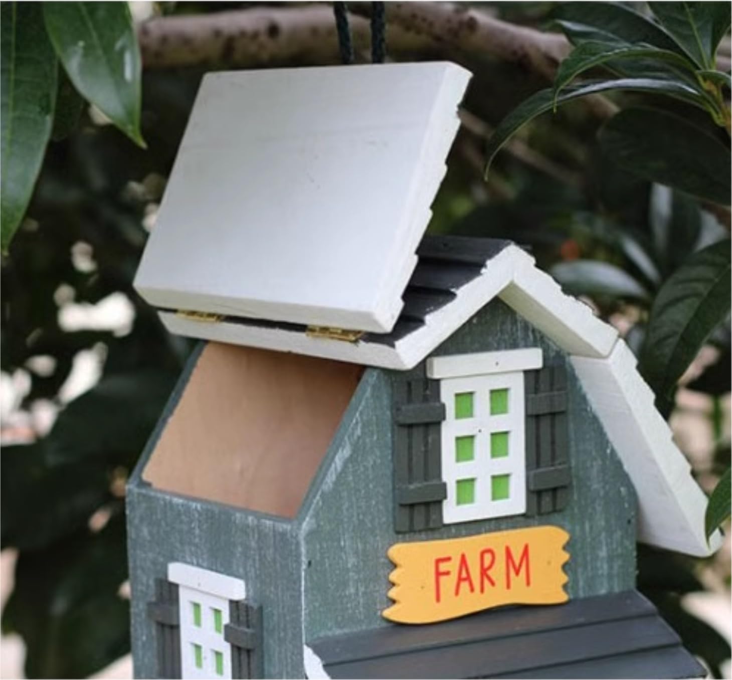 Karmnik dla Dzikich Ptaków Bird Feeder Drewniany Karmnik Dla Ptaków Trwała Wisząca Willa Typ Dzikiego Karmnika Prezenty Do Dekoracji Na Zewnątrz Wróbli
