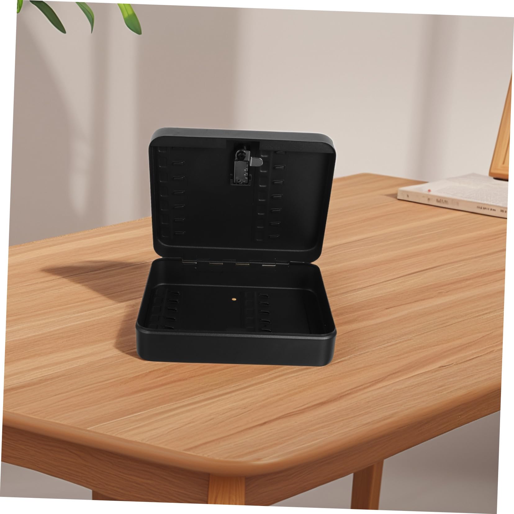 VILLCASE Schlüsselschrank mit Zahlenschloss und 28 Positionen Eisengehäuse Wandmontage Design für Büro Auto und Sicheres Schlüsselmanagement