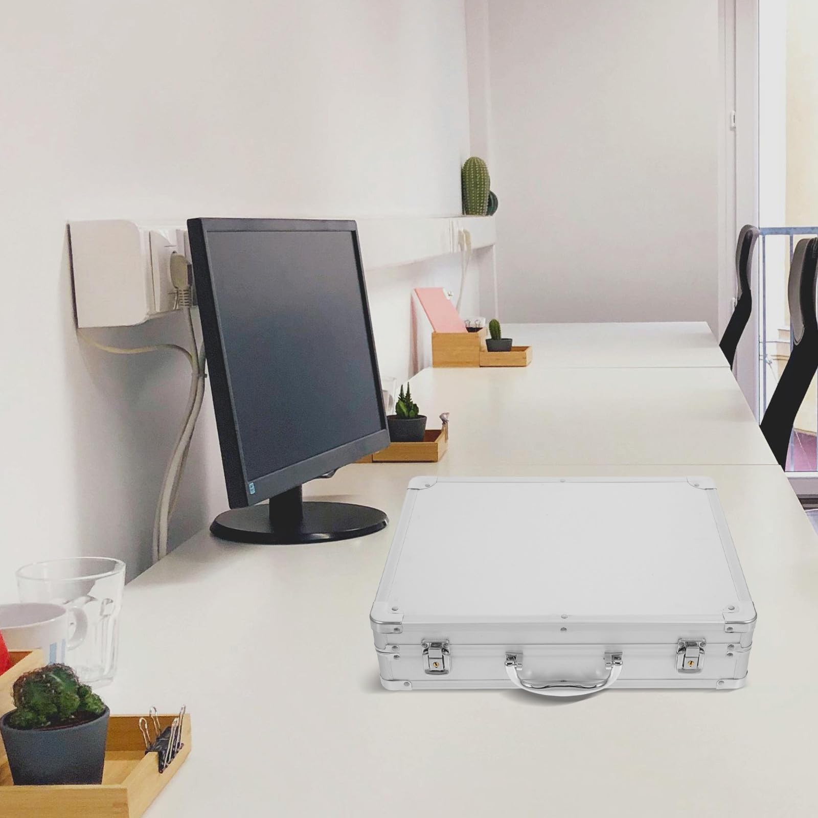 Maletín de Aleación de Aluminio para Herramientas Rígido y Transporte | Plata, Gran Capacidad de Almacenaje, Diseño Antivibración y Protección Frente al Desgaste