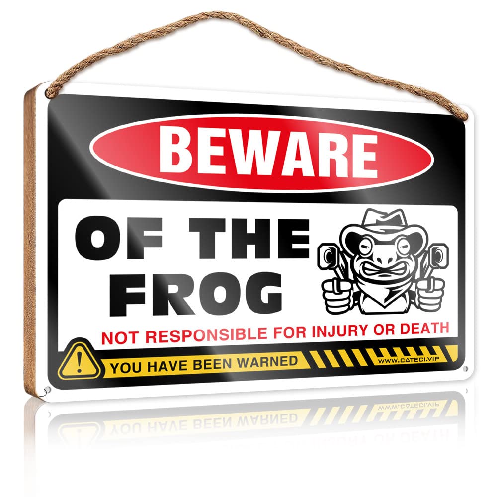 DTHA Wooden Hanging Sign Beware Of Frog Wooden Sign Wall Hanging Decor Men Patio Bar Accessories(20X30CM)
