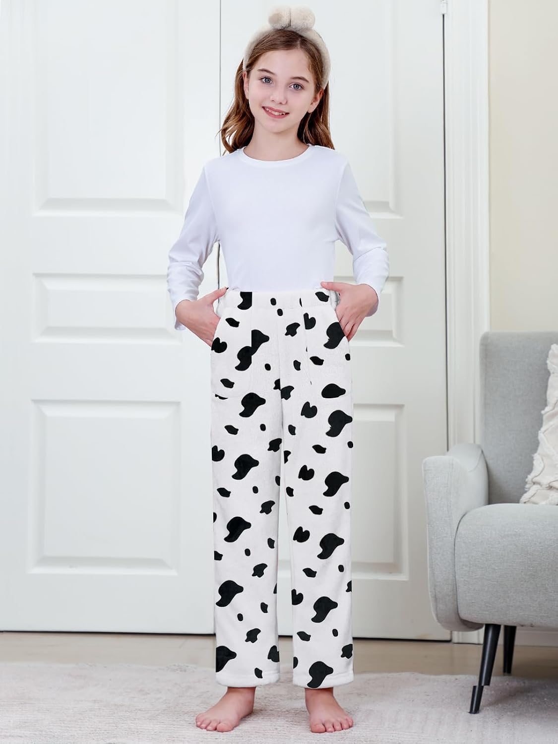 Umeyda Girls & Women Pajamas Pants Soft Fleece Fuzzy Plush Lounge PJ Bottoms with Pockets for Kids, 6Years-XL